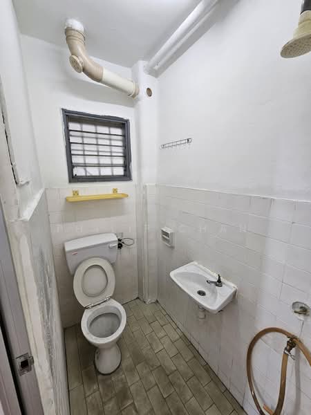 2-storey Terraced House for Rent in Sri Petaling (Kuala Lumpur) - Philip Chan - Bathroom - PropertyGuru.com.my
