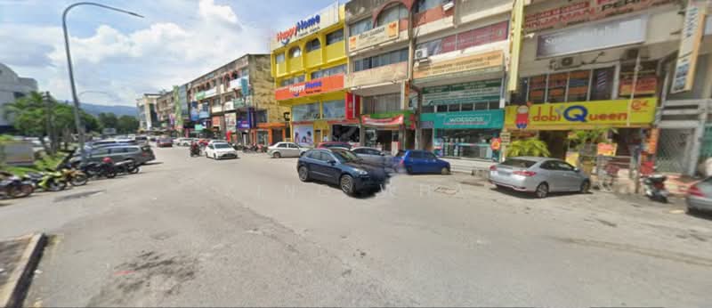 Shop for Sale in Ulu Kelang (Kuala Lumpur) - King Wha - Exterior - PropertyGuru.com.my