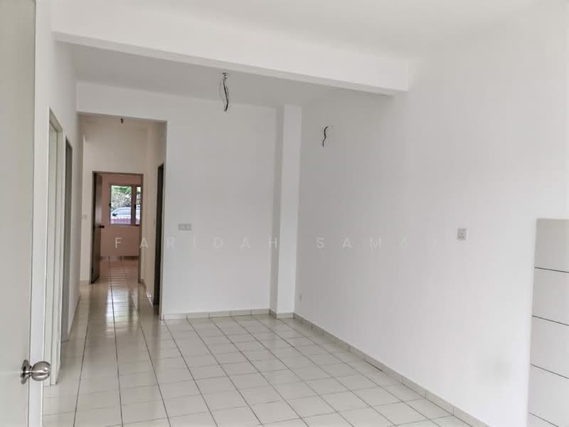 Rumah Teres 1 Tingkat untuk Disewa di Taman Bukit Mewah (Kajang) - Faridah Samah - Interior - PropertyGuru.com.my