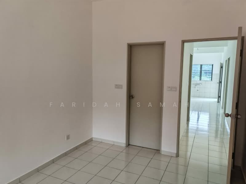 Rumah Teres 1 Tingkat untuk Disewa di Taman Bukit Mewah (Kajang) - Faridah Samah - Interior - PropertyGuru.com.my