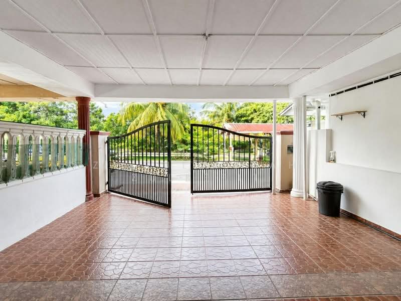 2-storey Terraced House for Sale in Kajang (Selangor) - Zairul Asrah Zulkefli - Exterior - PropertyGuru.com.my