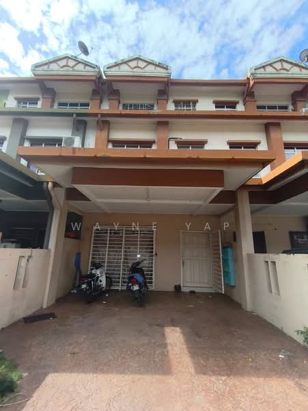 2.5-storey Terraced House for Sale in Puchong (Selangor) - Wayne Yap - Exterior - PropertyGuru.com.my