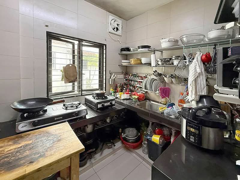 Rumah Teres untuk Dijual di Mutiara Damansara (Selangor) - Wes Chang - Kitchen - PropertyGuru.com.my
