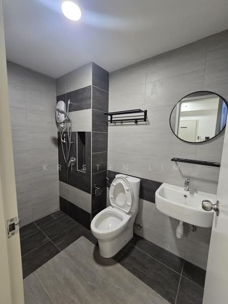 Condominium for Rent at Aster Residence - Kristen Lim - Bathroom - PropertyGuru.com.my