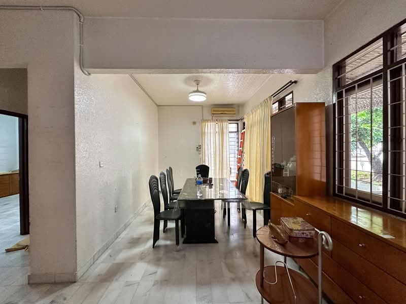 Semi-Detached House for Sale in Taman Scotland (George Town) - SERENEN TEH - Dining Room - PropertyGuru.com.my