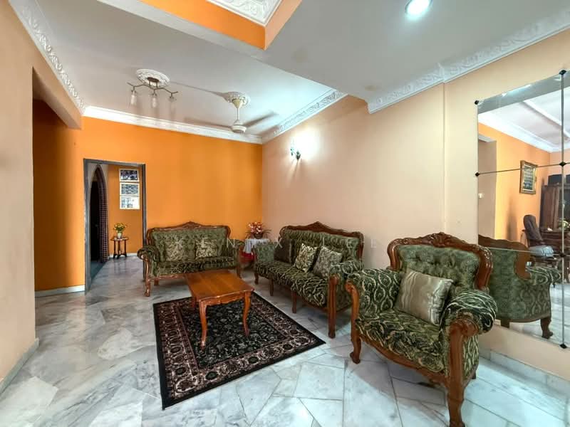 Rumah Teres 2 Tingkat untuk Dijual di Usj 11 (Subang Jaya) - Kenix Lee - Living Room - PropertyGuru.com.my