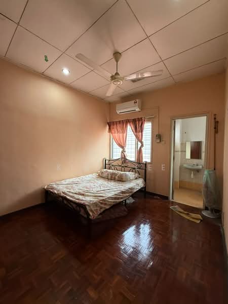 2-storey Terraced House for Sale in Usj 11 (Subang Jaya) - Kenix Lee - Bedroom - PropertyGuru.com.my