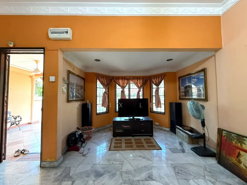 Rumah Teres 2 Tingkat untuk Dijual di Usj 11 (Subang Jaya) - Kenix Lee - Living Room - PropertyGuru.com.my
