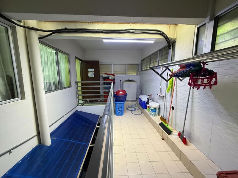 Rumah Bandar untuk Dijual di Batu Caves (Selangor) - Uthaya Kumar - Balcony - PropertyGuru.com.my