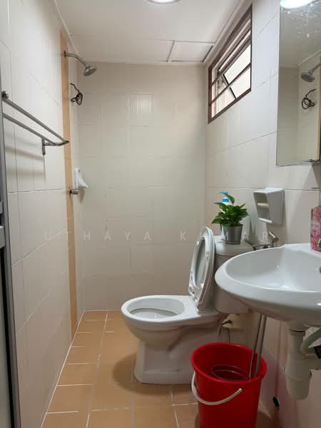 Rumah Bandar untuk Dijual di Batu Caves (Selangor) - Uthaya Kumar - Bathroom - PropertyGuru.com.my