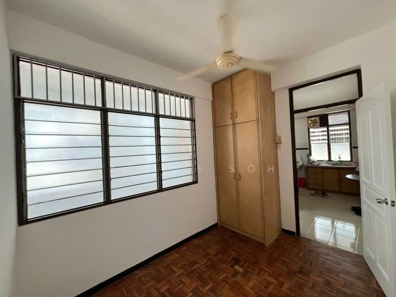 Pangsapuri untuk Dijual di Taman Jubilee Phase 3 - Amelie Soh - Bedroom - PropertyGuru.com.my