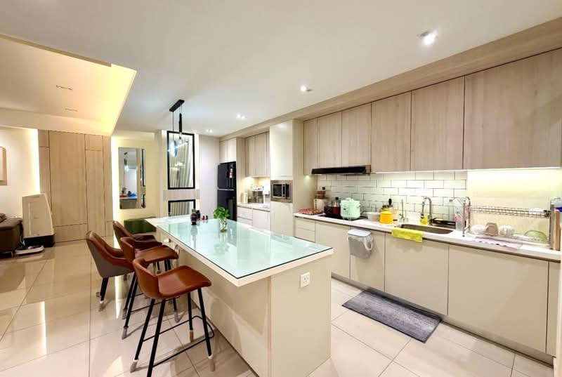 Service Residence for Sale at East Parc @ Manjalara - Zeyang Ng - Kitchen - PropertyGuru.com.my