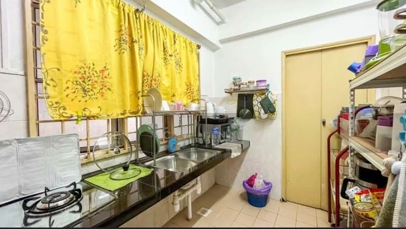 Kondominium untuk Dijual di Endah Ria - Lee Chin Wai - Kitchen - PropertyGuru.com.my