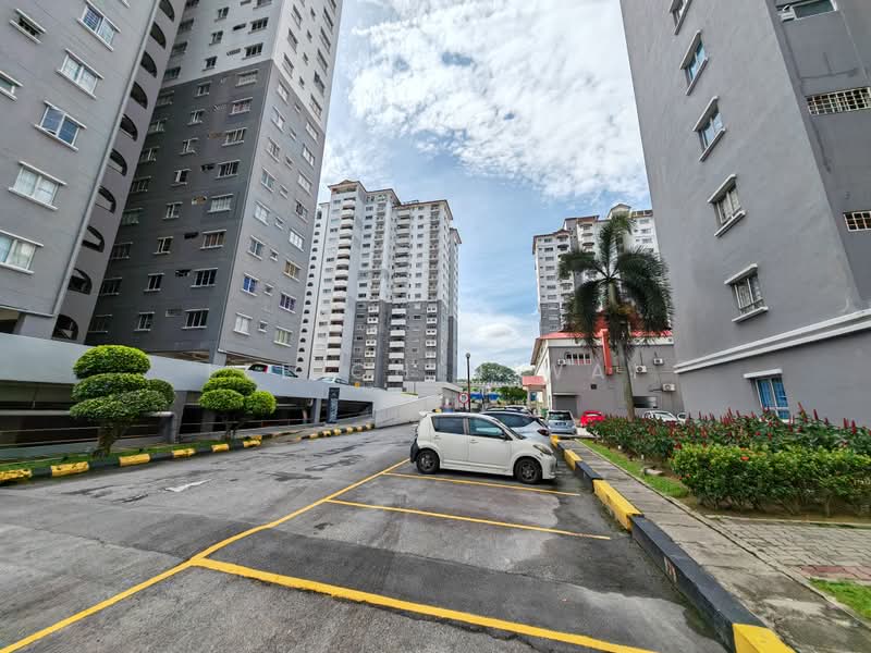 Kondominium untuk Dijual di Endah Ria - Lee Chin Wai - Exterior - PropertyGuru.com.my