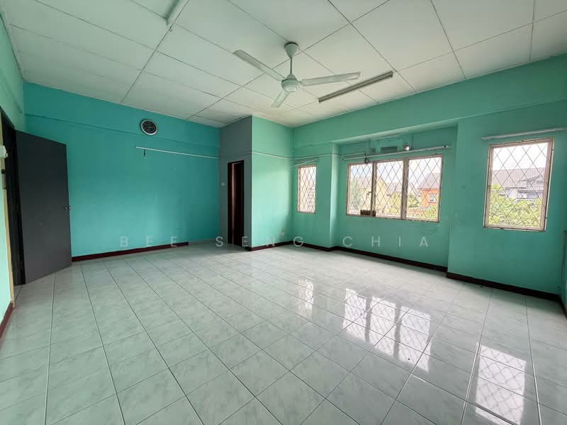 Rumah Teres 2 Tingkat untuk Dijual di Bukit Rimau (Shah Alam) - Bee Seng Chia - Living Room - PropertyGuru.com.my