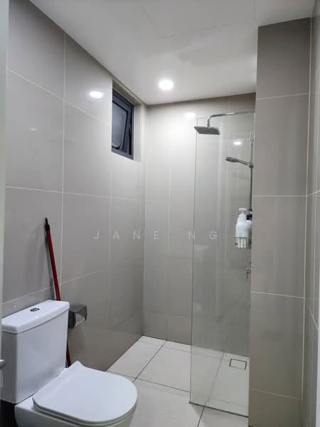 Servis Apartment untuk Dijual di Aster Green - Jane Ng - Bathroom - PropertyGuru.com.my