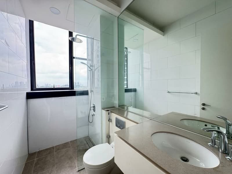 Service Residence for Sale at Senada Residence @ KLGCC Resort - Heidi Lim - Bathroom - PropertyGuru.com.my