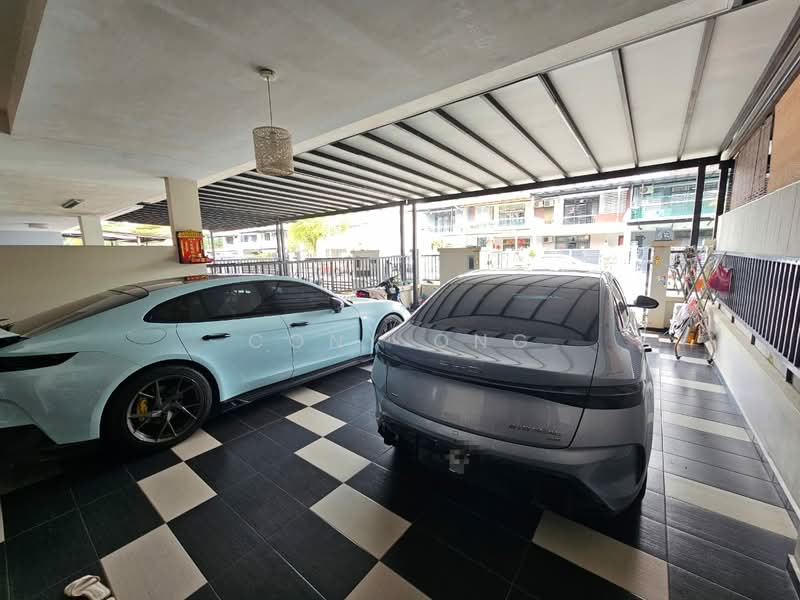 Rumah Teres 2-Tingkat untuk Dijual di Taman Nusa Idaman (Iskandar Puteri (Nusajaya)) - Cony Ong - Car Park - PropertyGuru.com.my