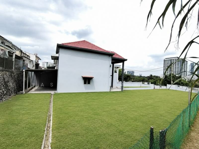 2-storey Terraced House for Sale in Alam Damai (Cheras) - Yasmin Sulaiman - Exterior - PropertyGuru.com.my