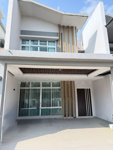 Rumah Teres 2 Tingkat untuk Dijual di Taman Mount Austin (Tebrau) - Nathan Chan - PropertyGuru.com.my