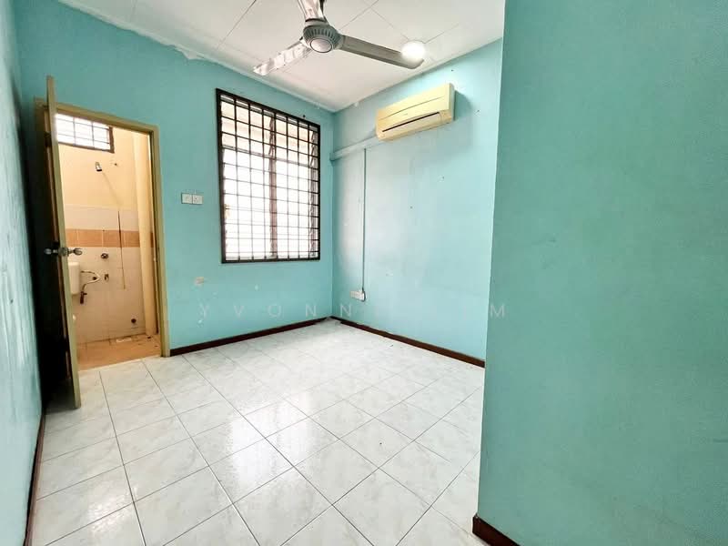 Rumah Teres 2 Tingkat untuk Dijual di Bandar Seri Alam (Masai) - Yvonne Lim - Interior - PropertyGuru.com.my