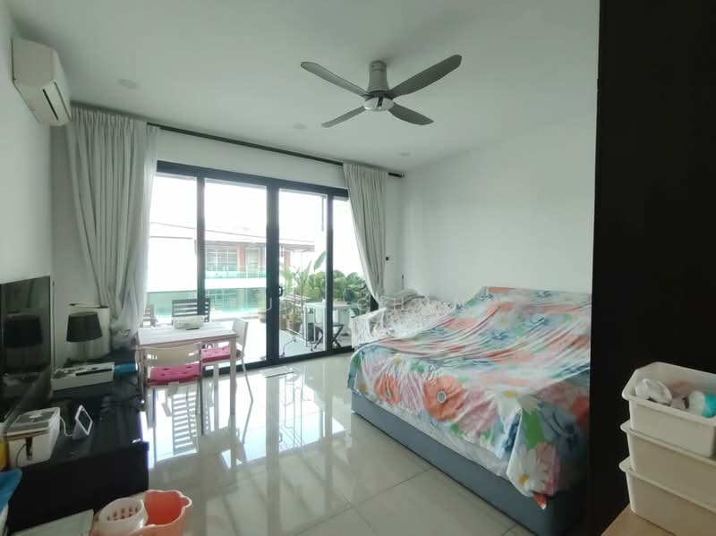 2-storey Terraced House for Sale in Bandar Indahpura (Kulai) - Kuu Chin - Bedroom - PropertyGuru.com.my