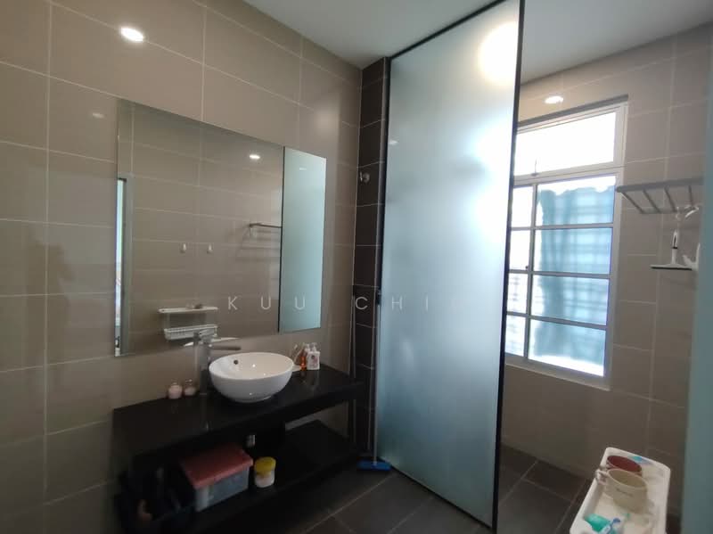 2-storey Terraced House for Sale in Bandar Indahpura (Kulai) - Kuu Chin - Bathroom - PropertyGuru.com.my
