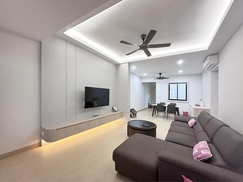Kondominium untuk Dijual di Surian Condominium - Wes Chang - Living Room - PropertyGuru.com.my