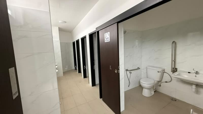 Shop / Office for Rent in Bukit Indah (Iskandar Puteri (Nusajaya)) - Jane Loh - Bathroom - PropertyGuru.com.my