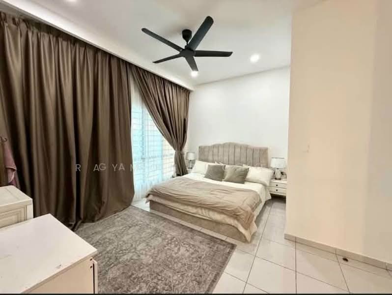 2-storey Terraced House for Sale in Setia Utama (Setia Alam) - Raymond Cheng - Bedroom - PropertyGuru.com.my