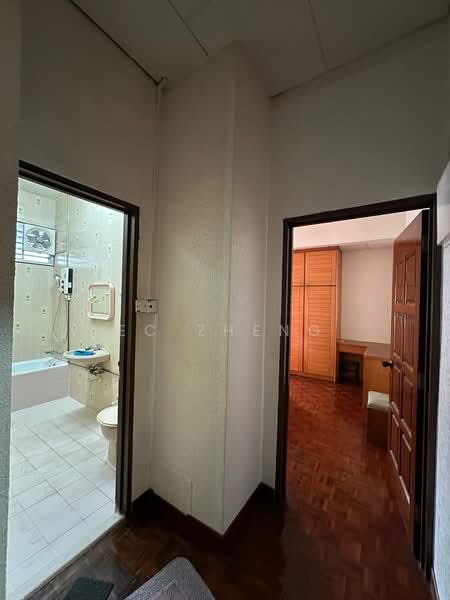 Rumah Berkembar untuk Disewa di Pulau Tikus (Penang) - EC Zheng - Bathroom - PropertyGuru.com.my