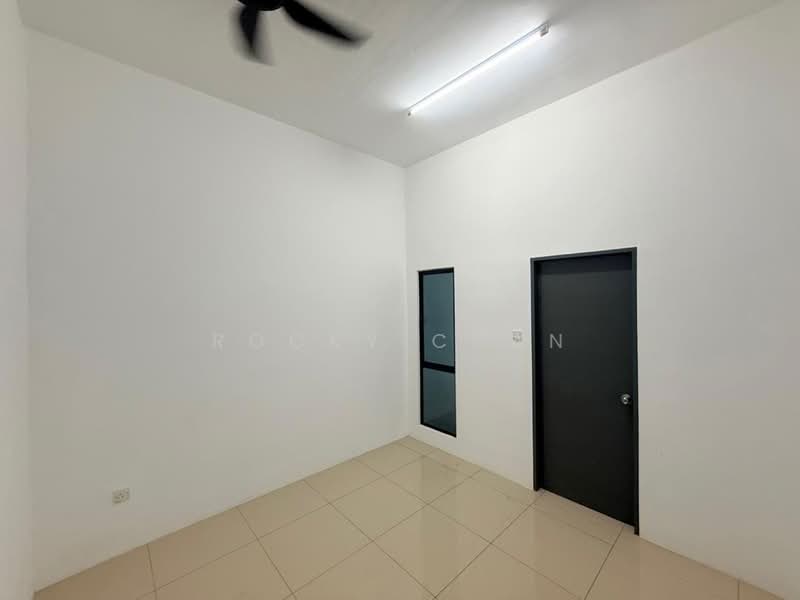Rumah Teres 2 Tingkat untuk Disewa di Bandar Tasik Puteri (Rawang) - Rocky Chan - PropertyGuru.com.my