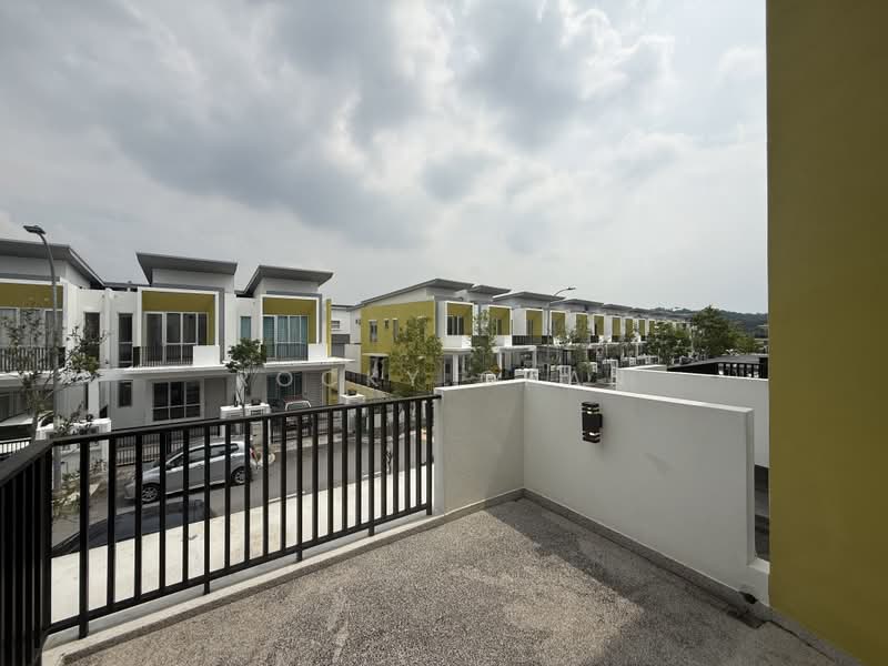 Rumah Teres 2 Tingkat untuk Disewa di Bandar Tasik Puteri (Rawang) - Rocky Chan - PropertyGuru.com.my