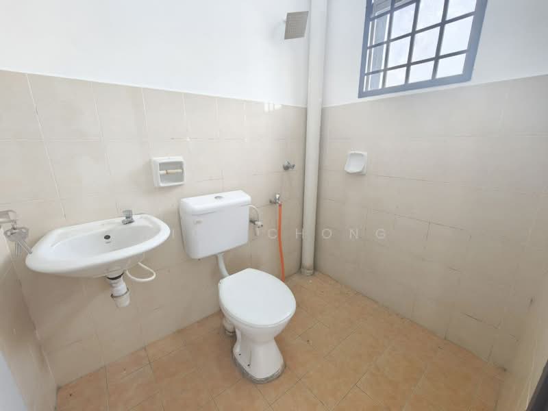 Rumah Teres 2 Tingkat untuk Dijual di Johor Bahru (Johor) - Nico Chong - Bathroom - PropertyGuru.com.my