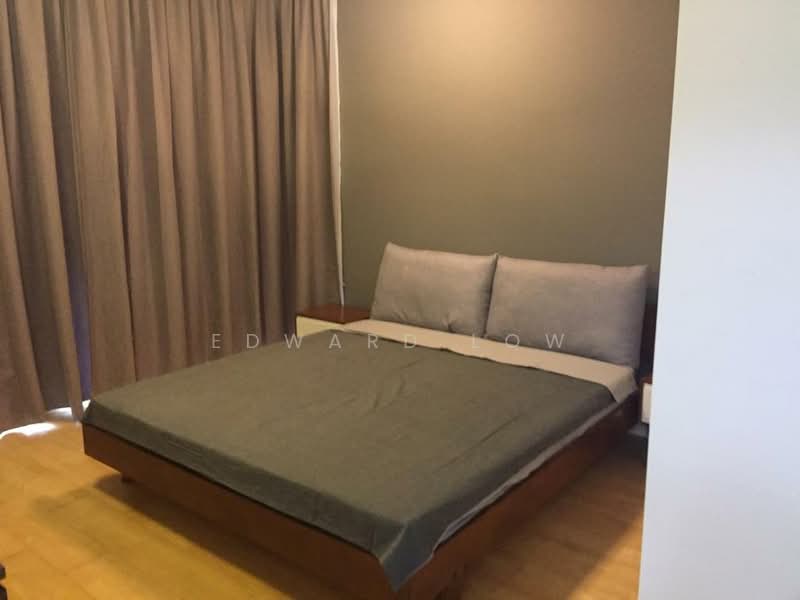 Kediaman Servis untuk Dijual di Solaris Dutamas - Edward Low - Bedroom - PropertyGuru.com.my
