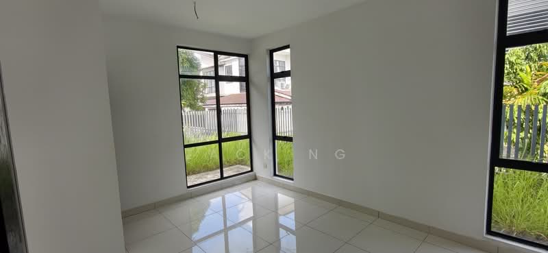 2-storey Terraced House for Sale in Laman Glenmarie (Shah Alam) - Zack Ng - Interior - PropertyGuru.com.my