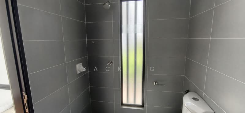 2-storey Terraced House for Sale in Laman Glenmarie (Shah Alam) - Zack Ng - Bathroom - PropertyGuru.com.my
