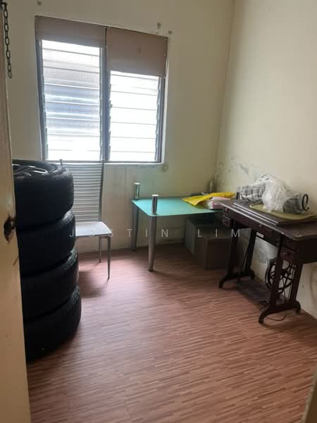 Rumah Flat untuk Dijual di Rumah Pangsa Segar Perdana - Justin Lim - Interior - PropertyGuru.com.my