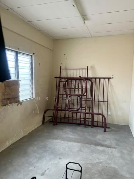 Rumah Flat untuk Dijual di Rumah Pangsa Segar Perdana - Justin Lim - Interior - PropertyGuru.com.my