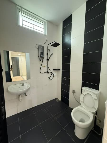 Rumah Teres 2 Tingkat untuk Disewa di Taman Mount Austin (Tebrau) - YC Khoo - PropertyGuru.com.my
