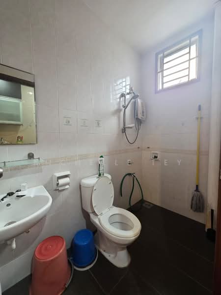 1-storey Terraced House for Sale in Taman Seri Austin (Tebrau) - Michelle Tey - PropertyGuru.com.my