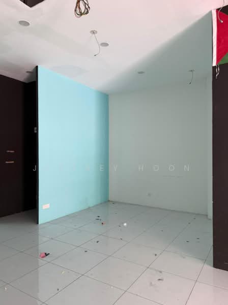 Shop for Rent in Bandar Seri Putra (Bangi) - Jeffrey Hoon - Interior - PropertyGuru.com.my