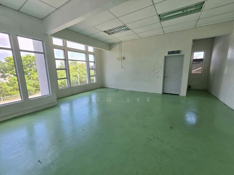 Kilang Berkembar untuk Dijual di Kawasan Perindustrian Tasik Utama (Ayer Keroh) - Vito Lee - PropertyGuru.com.my