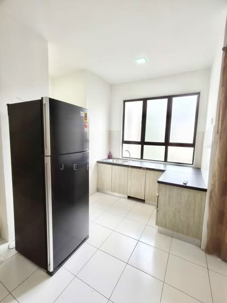 Townhouse for Rent in Kuching (Sarawak) - Jeno Tan - Kitchen - PropertyGuru.com.my