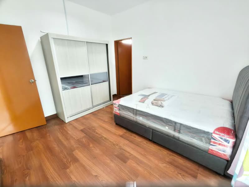 Townhouse for Rent in Kuching (Sarawak) - Jeno Tan - Bedroom - PropertyGuru.com.my