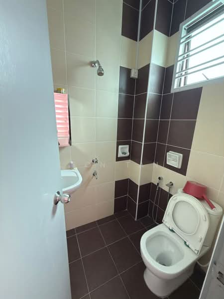 2-storey Terraced House for Sale in Johor Bahru (Johor) - Leon Tan - Bathroom - PropertyGuru.com.my