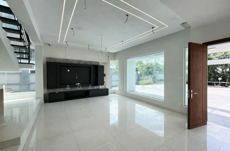 Rumah Banglo untuk Dijual di Kajang (Selangor) - Adam Puah - Living Room - PropertyGuru.com.my