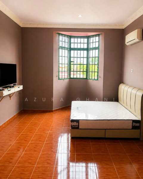 Rumah Teres 2 Tingkat untuk Dijual di Nibong Tebal (Penang) - Azura Ghani - Bedroom - PropertyGuru.com.my
