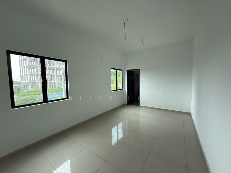 Rumah Berkembar untuk Dijual di Taman Scientex Rawang (Rawang) - Alice Low - Interior - PropertyGuru.com.my