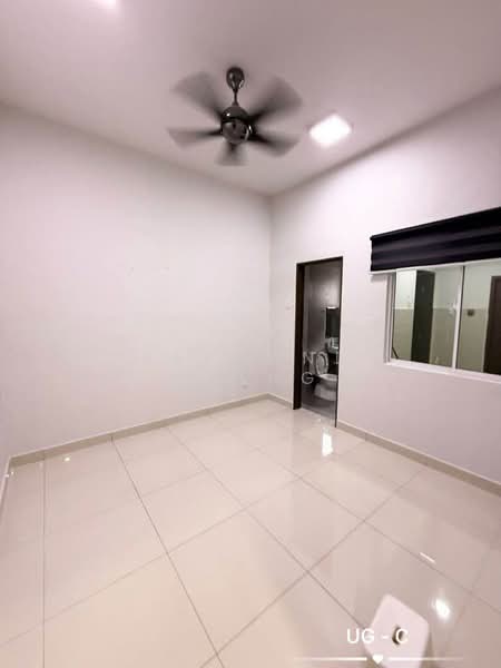 2.5-storey Terraced House for Sale in Bandar Puteri Klang (Klang) - Raymond Cheng - Bathroom - PropertyGuru.com.my